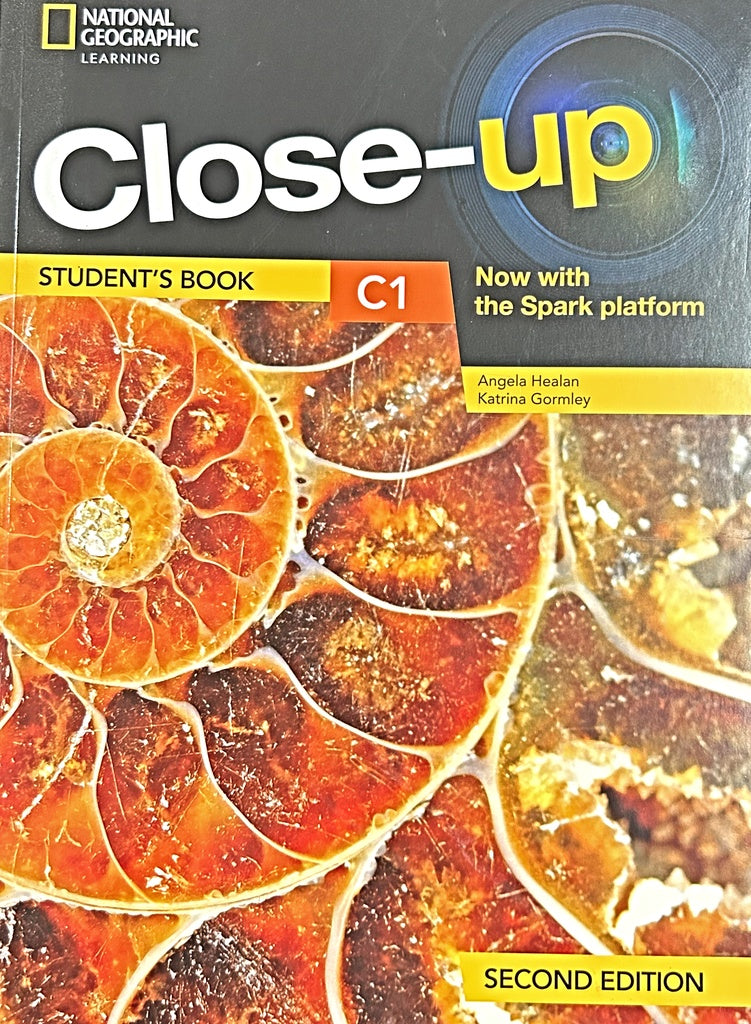 CLOSE-UP C1 WITH THE SPARK PLATFORM STUDENT´S BOOK..