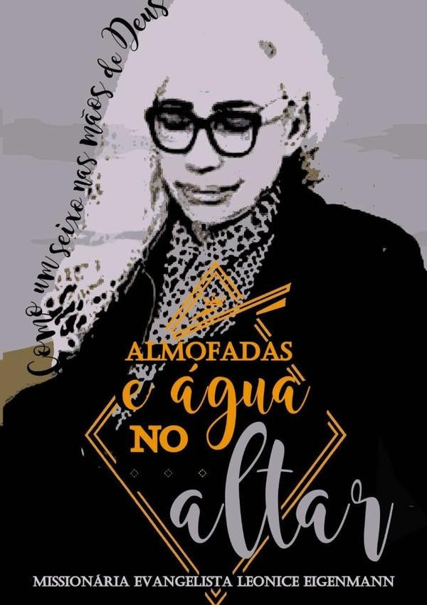 Almofadas E Água No Altar | Leonice Eigenmann