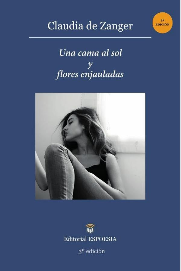 Una cama al sol y flores enjauladas | Claudia de Zanger