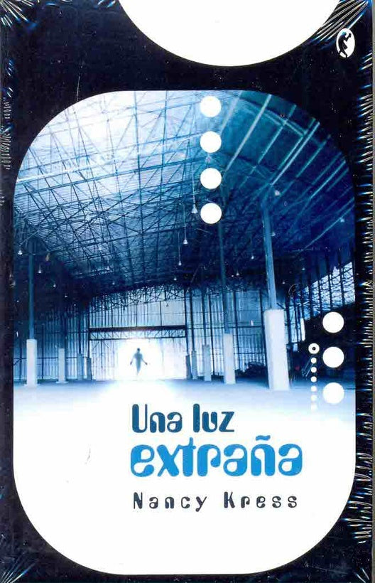 Una Luz Extraña | KRESS NANCY