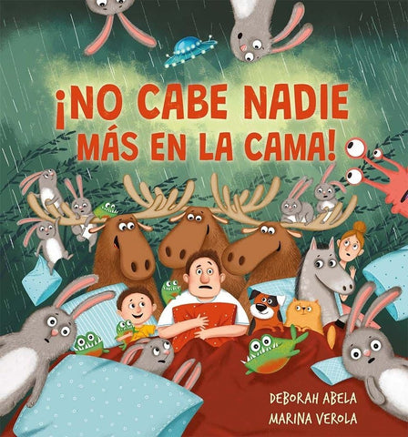 ¡NO CABE NADIE MÁS EN LA CAMA! | Deborah Abela
